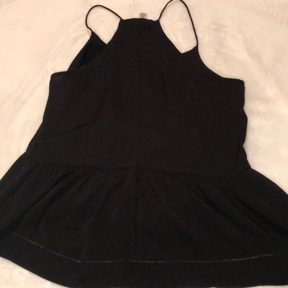 black blouse - Picture 3 of 3